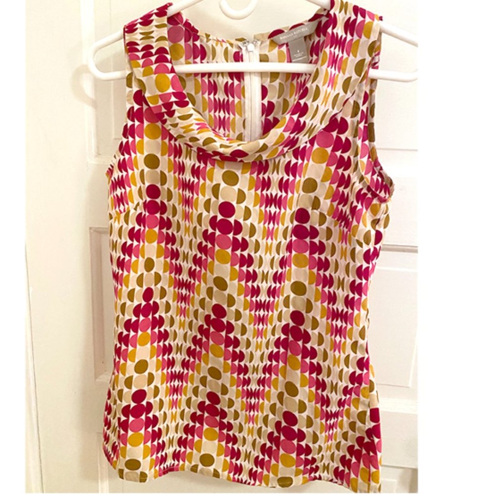 Sleeveless retro top